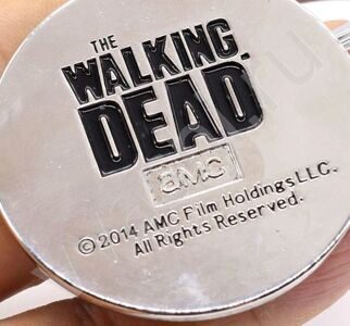 s-l16001The Walking Dead Design Metal Keyring Keychain